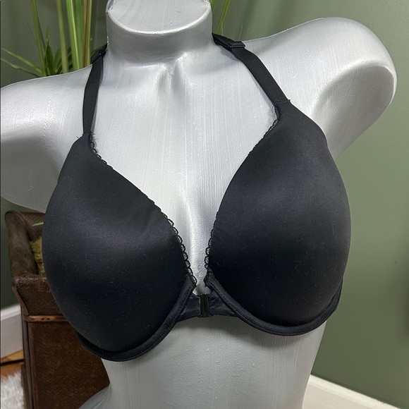 Victoria’s secret black Racer back bra - Picture 1 of 2